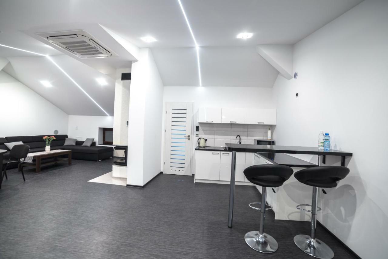 Apartament Iwona Kobyla Góra エクステリア 写真